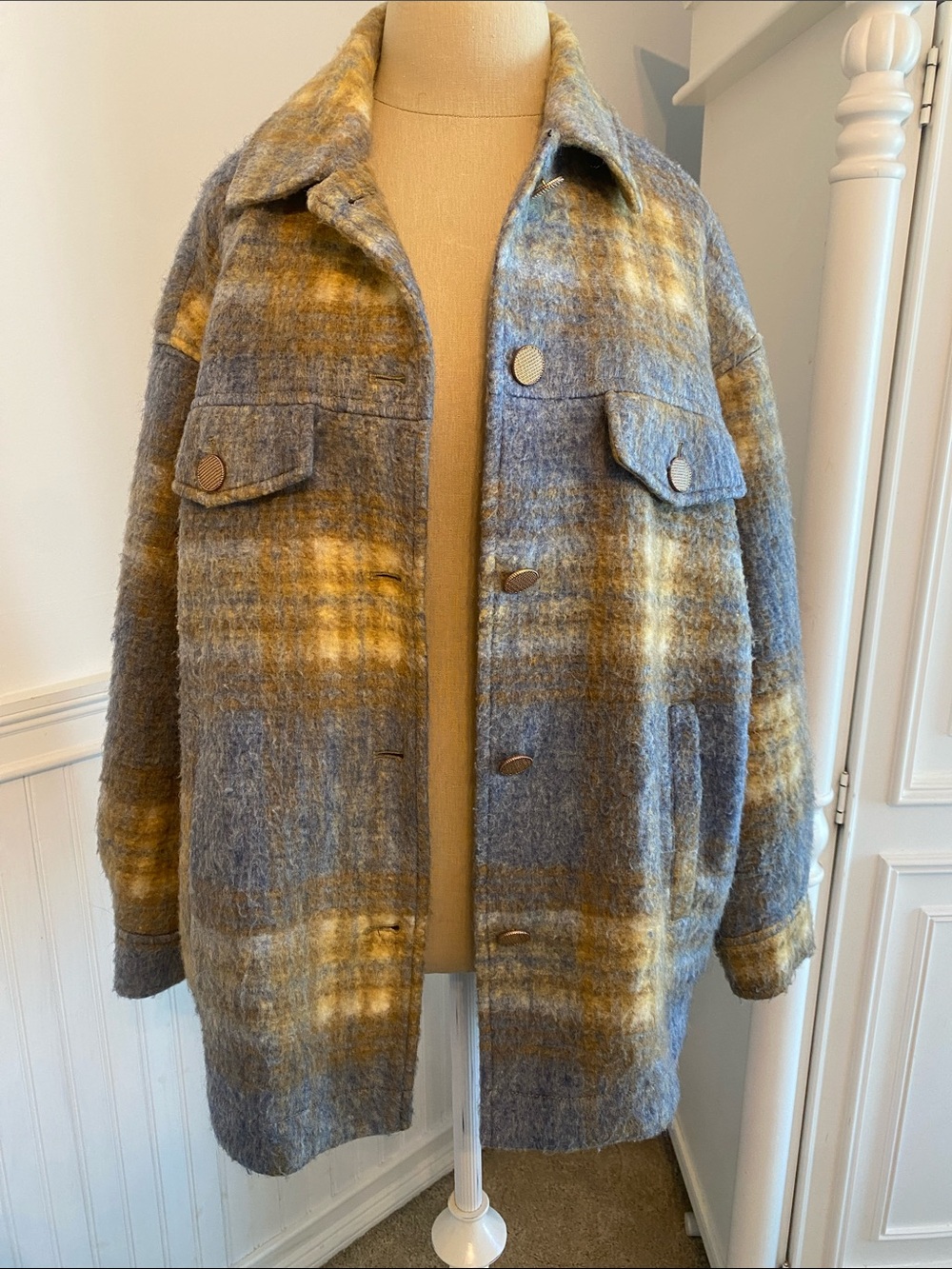 Zara Gray And Mustard Plaid Wool-Blend Shacket View 4